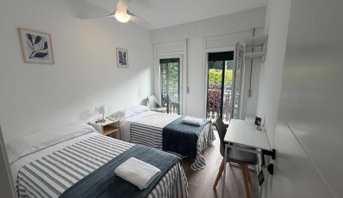 Twin Room with Shared Bathroom