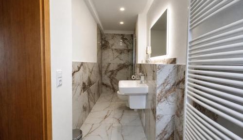 Basic Triple Room