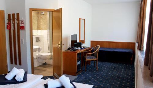 Comfort Double Room with Shower