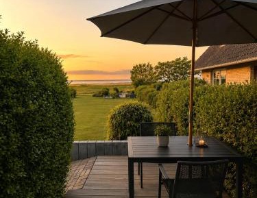 Deluxe Bungalow