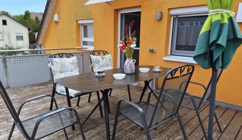 Two-Bedroom Deluxe Apartment with Garden View