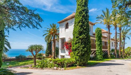 Superior Villa