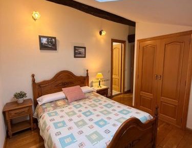 Double or Twin Room with Bathroom