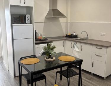 Studio Apartment with One Double Bed