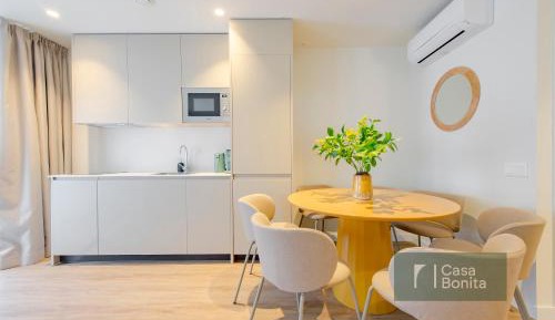 Three-Bedroom Deluxe Apartment
