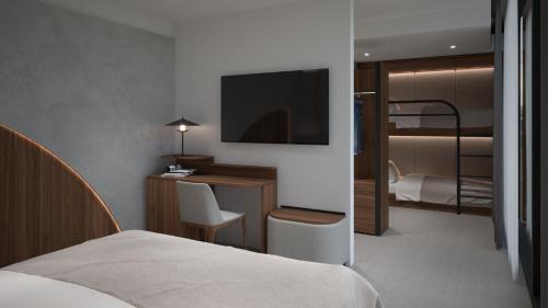Standard Family Room