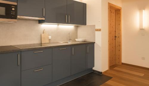 Luxury Two-Bedroom Apartment with Balcony