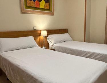 Twin Room with Private Bathroom