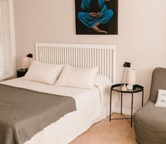 Basic Triple Room with Shared Bathroom