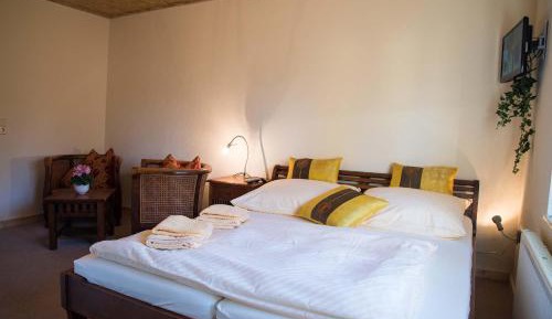 Standard Double Room with Shower