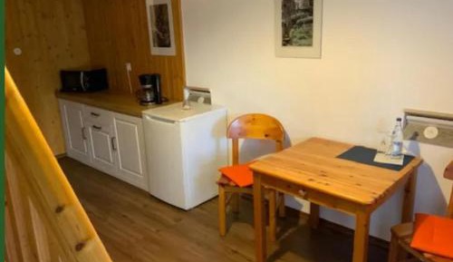 Deluxe Double Room (2 Adults + 1 Child)