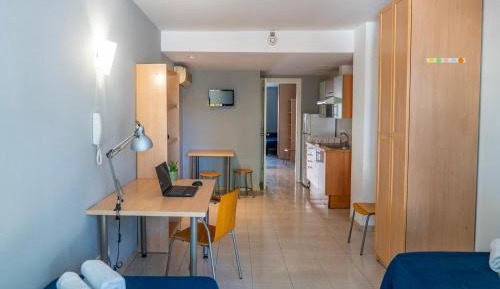 Apartment (4 Adults)