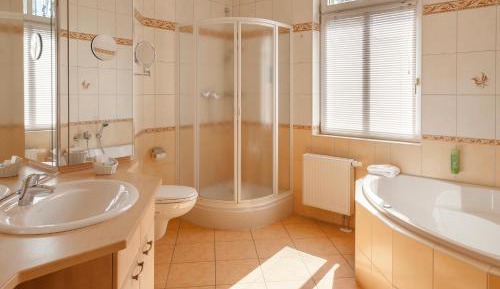 Standard Suite
