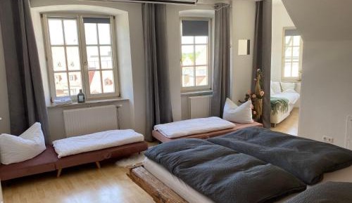 Comfort Triple Room with Shared Shower, Toilet and Shared Kitchen