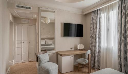 Superior  Room