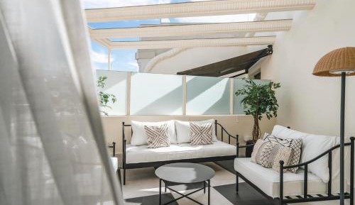 Deluxe Room with Terrace