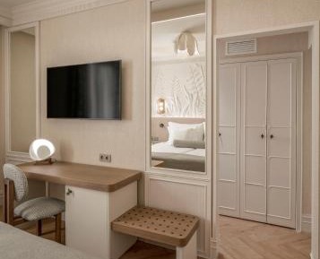 Vincci Room