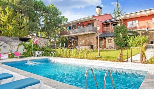 Four-Bedroom Vacation Home