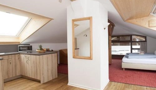 One-Bedroom Apartment with Garden View