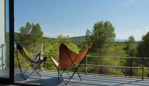 Cube Room with View