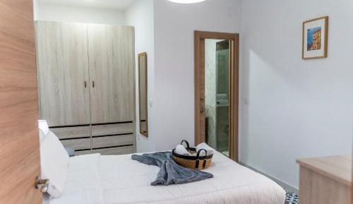 One-Bedroom Apartment with Patio