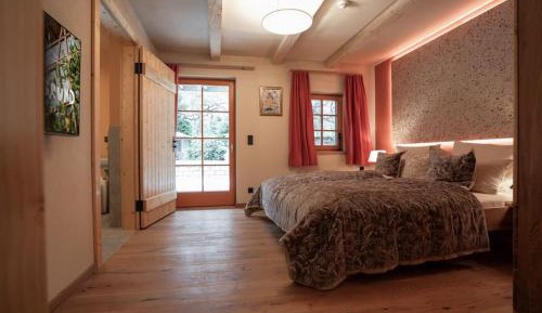Two-Bedroom Apartment with Terrace