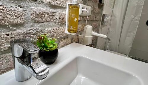 Twin Room with Shared Bathroom