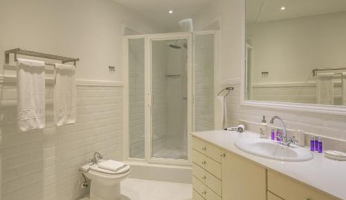 Interior Premium Double Room