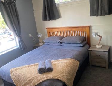 Deluxe Double or Twin Room with Mountain View