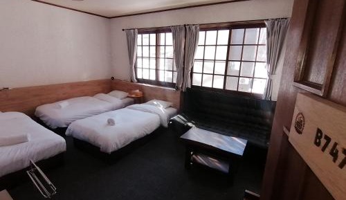 Triple Room with Private Bathroom