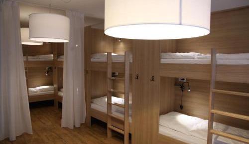 Bed in 8-Bed Mixed Dormitory Room