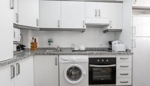 Two-Bedroom Apartment (3-4 Adults)
