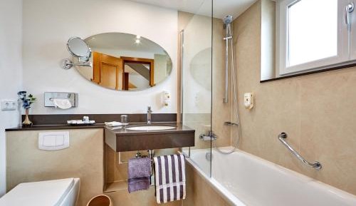Single Room with Bath
