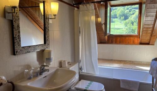 Standard Single Twin Room