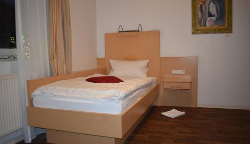 Budget Single Room