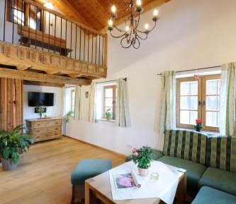 Three-Bedroom Apartment - Königssee