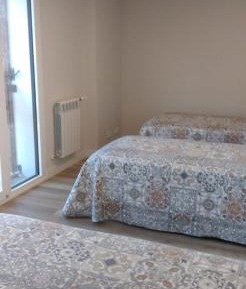 Triple Room with Shared Bathroom