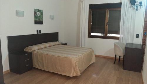Large Double Room