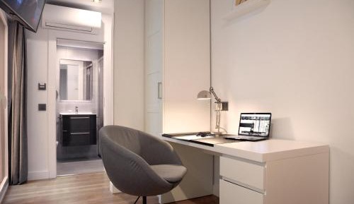 Deluxe Single Room