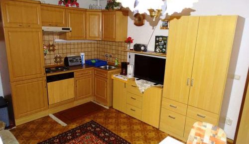 One-Bedroom Apartment with Terrace