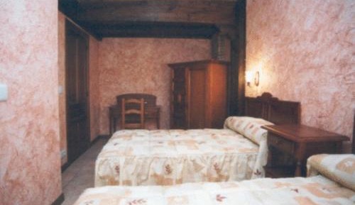 Triple Room (2 Adults + 1 Child)