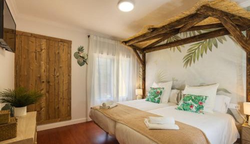 Twin Room with Balcony