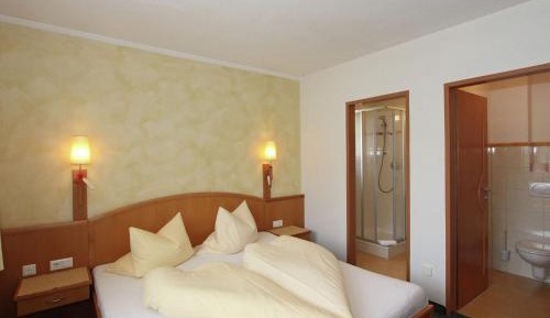Eleven-Bedroom Apartment
