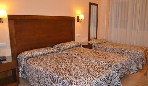 Superior Triple Room