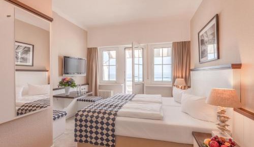 Deluxe Double Room with Sea View