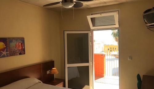Double or Twin Room with Sea View
