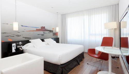 Double or Twin Room (Parking Included)