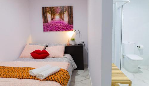 Double Room with Private Bathroom