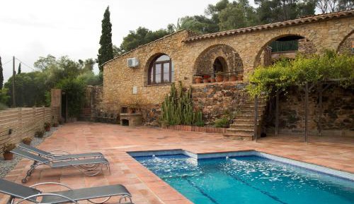 King Room with Pool View