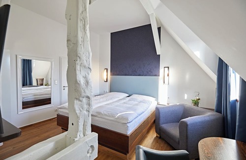Wiedenbruck Bed & Breakfast | Hotel Zur Wartburg